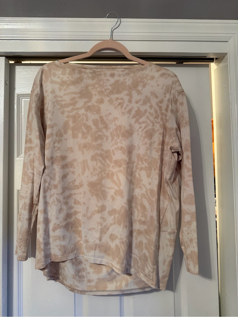 lululemon athletica Beige Tie-Dye Long Sleeve Top
